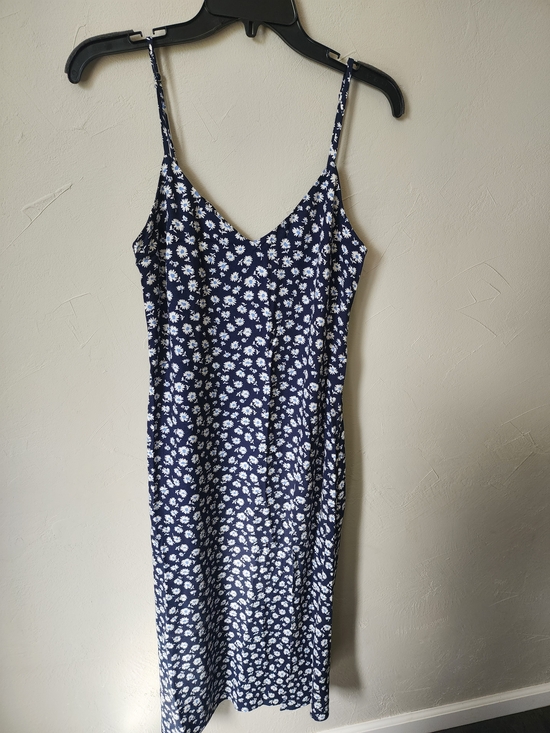 Reformation Dresses & Skirts - Reformation Navy Daisy Print Slip Dress Size 2